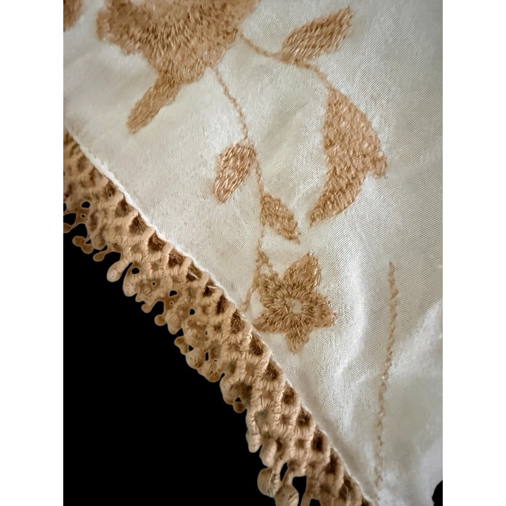 ZARA Trafaluc Maxi Dress M White Embroidered Boho Open Back Crochet Lace Beige - Picture 6 of 14